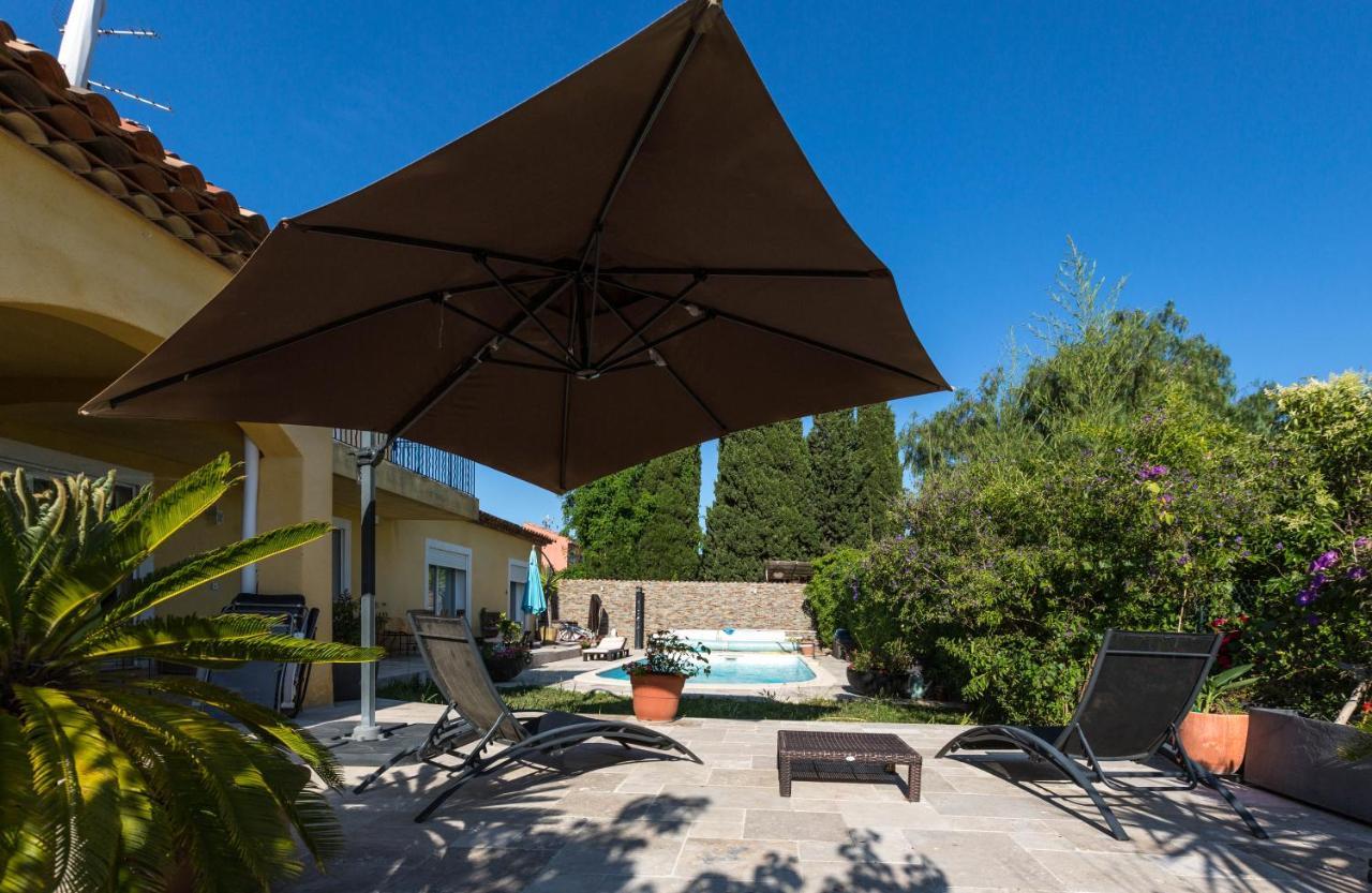 Villa De La Terre Blanche Санари-сюр-Мер Экстерьер фото